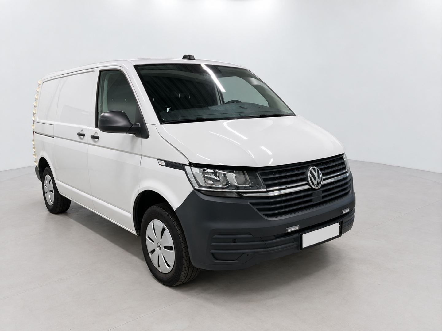 VOLKSWAGEN TRANSPORTER VAN L1H1 2.0 TDI 110 2023