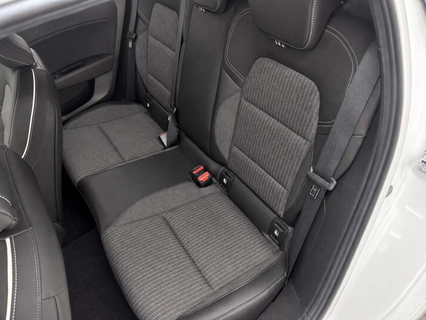 RENAULT CLIO V 1.3 TCe 130 Intens EDC 2020 — photo 5