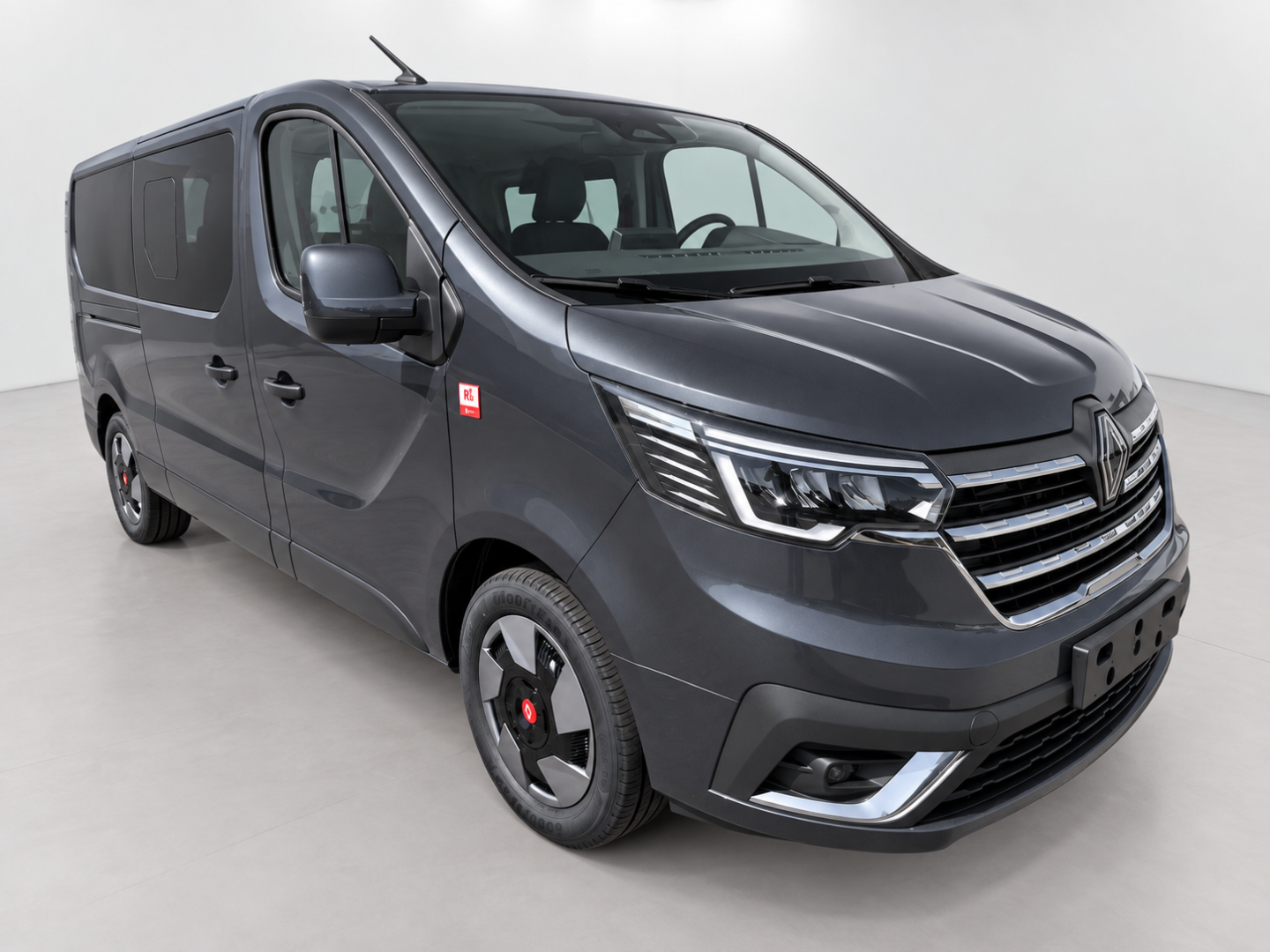 RENAULT TRAFIC COMBI L2 Blue dCi 150 RED EDITION BVA9 9PL 2026