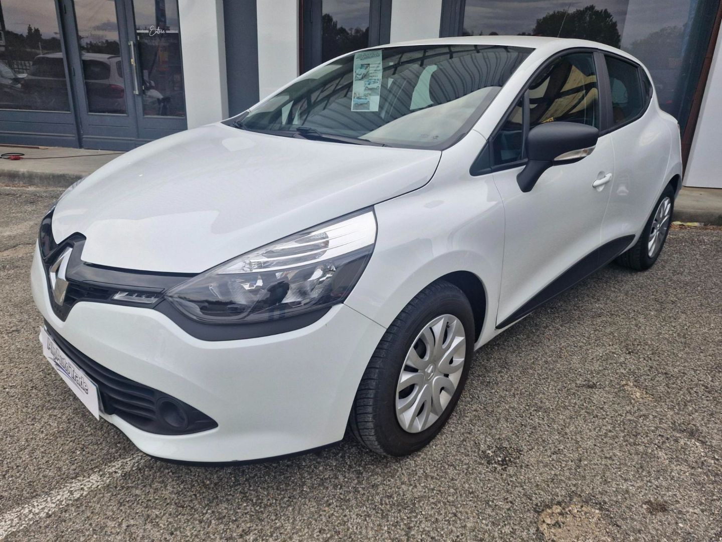 RENAULT CLIO IV Clio IV 1.2 16V 75 Life 2015